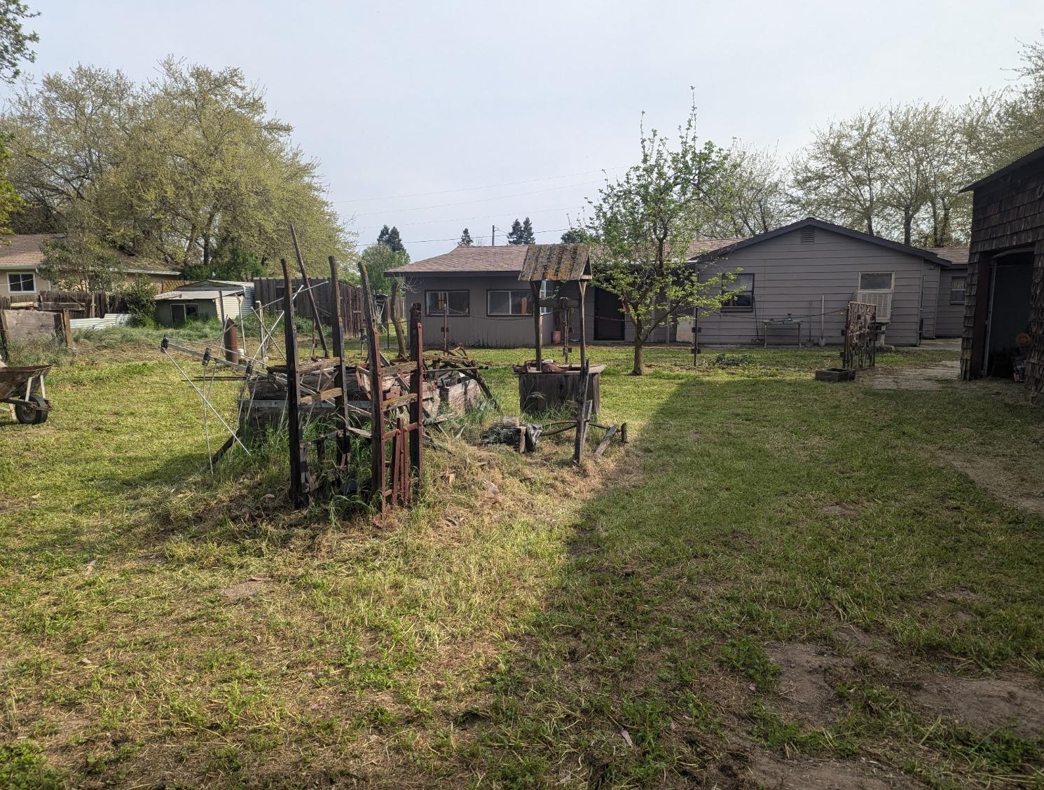 25707 Deck Road