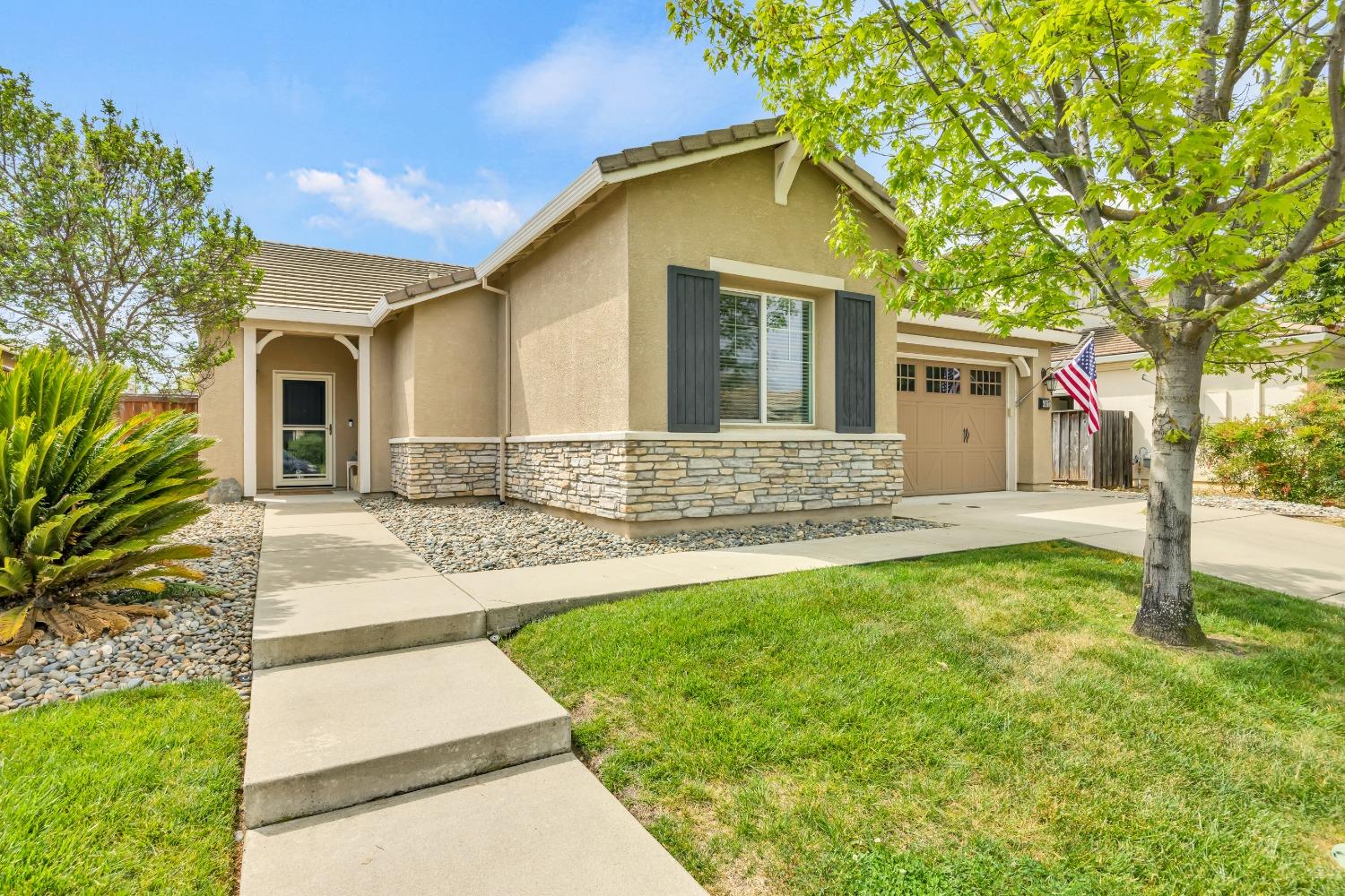 4027 Cuyamaca Circle