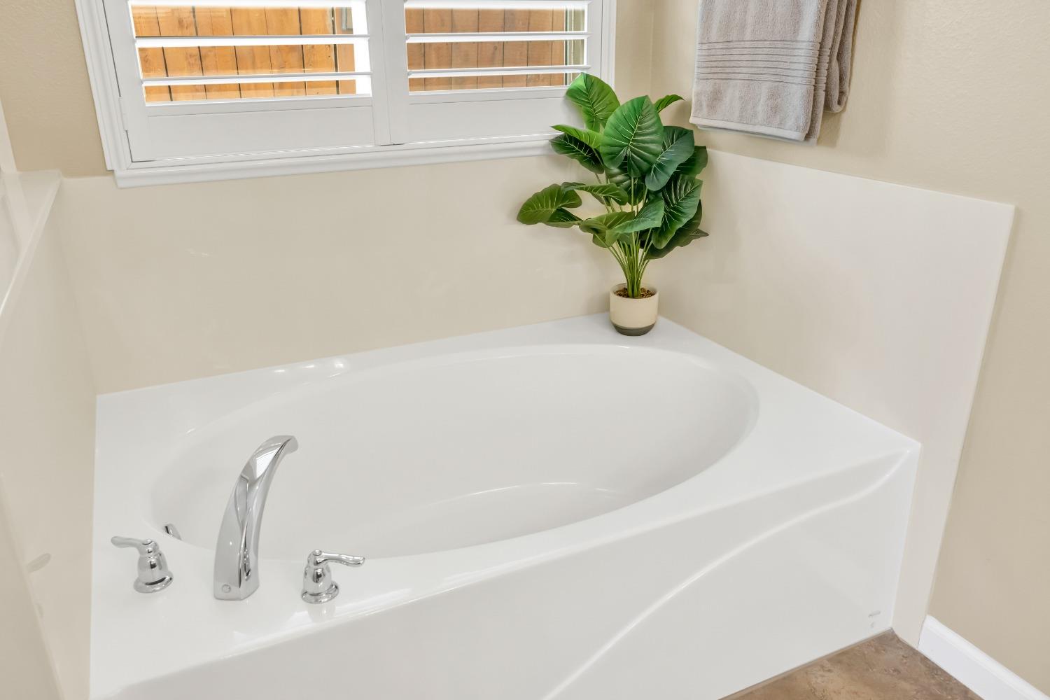 4027 Cuyamaca Circle