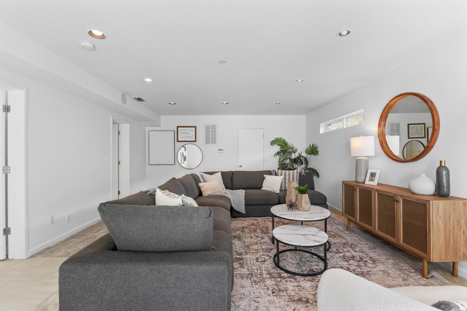 3346 Knollridge Drive