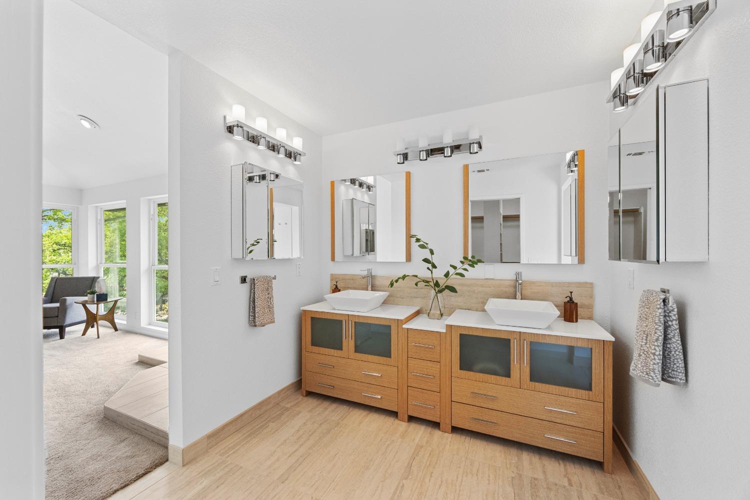 3346 Knollridge Drive