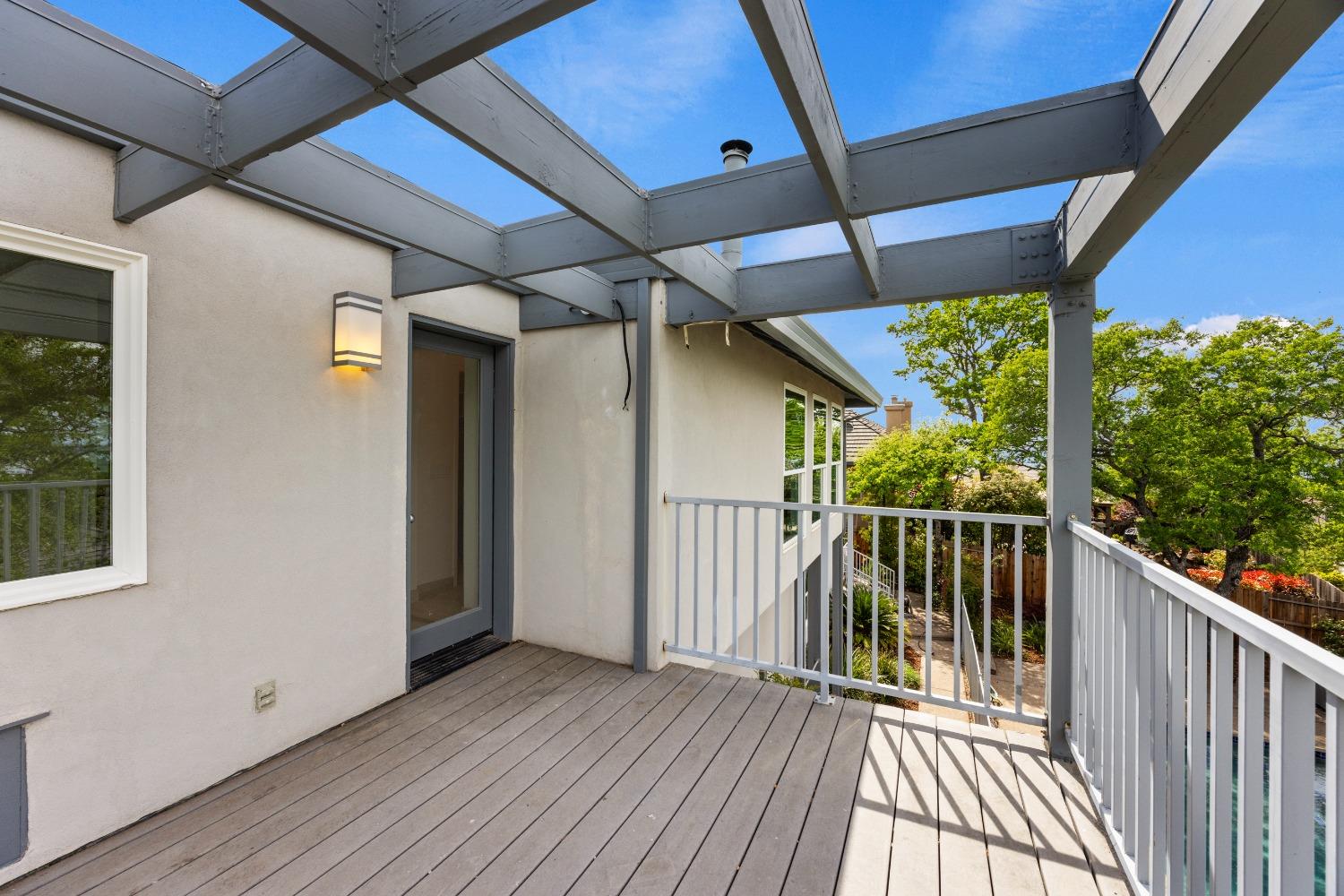 3346 Knollridge Drive