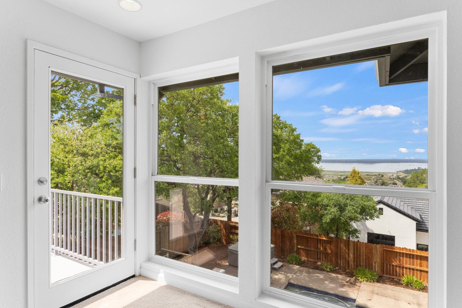 3346 Knollridge Drive