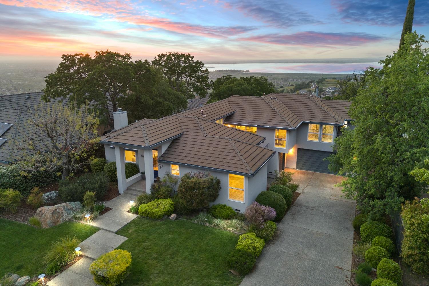 3346 Knollridge Drive