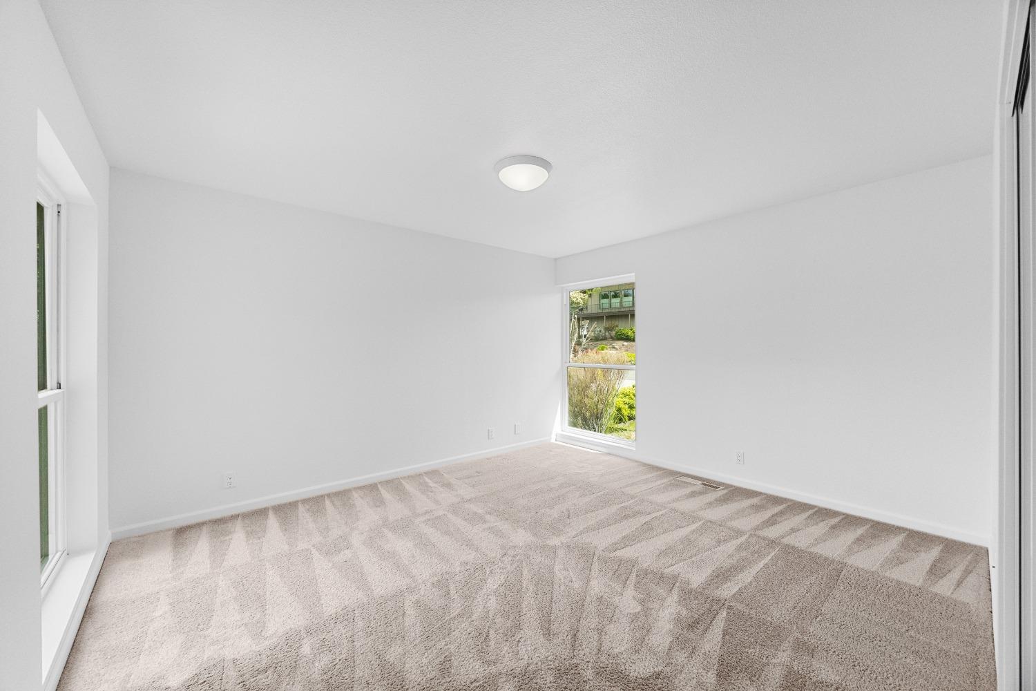 3346 Knollridge Drive