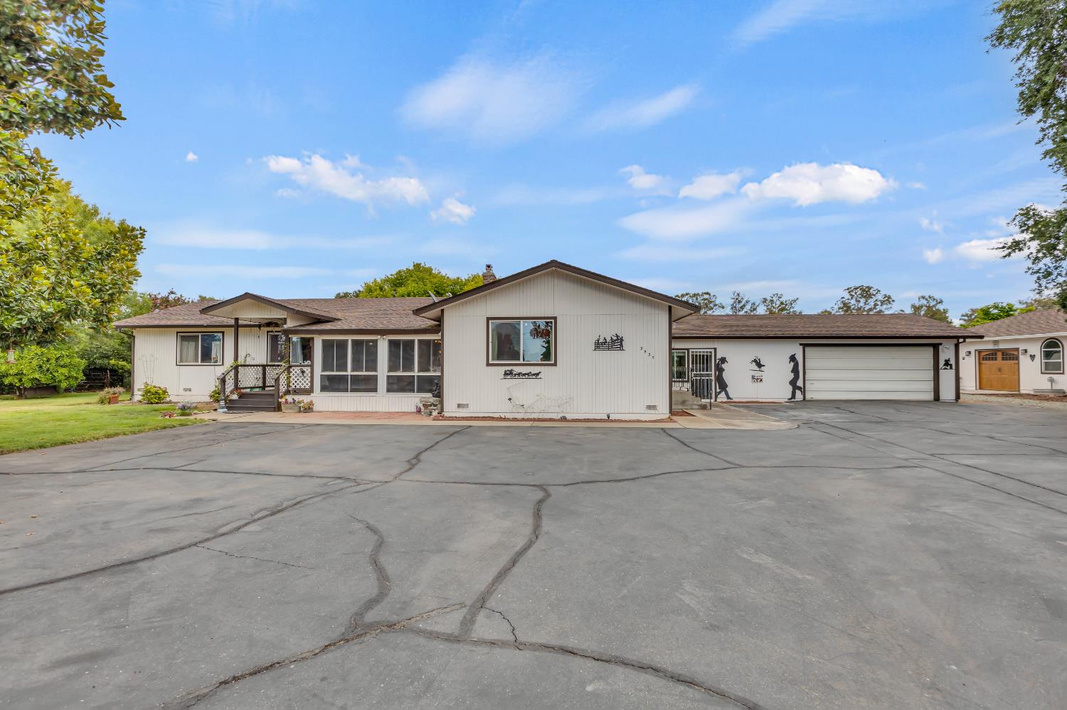 9535 Bradshaw Road