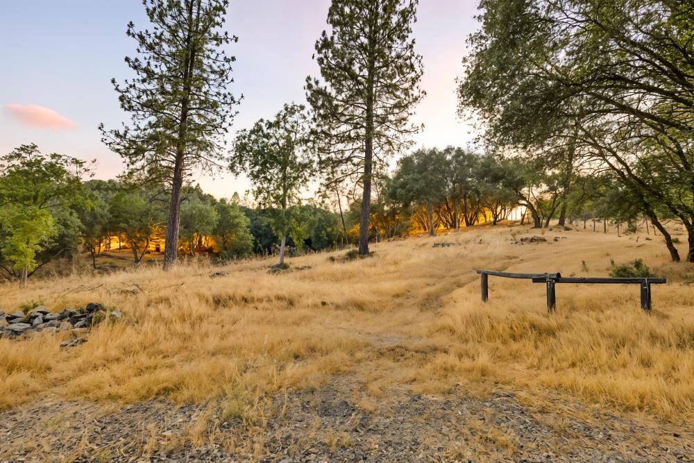 2660 Sleepy Hollow Drive