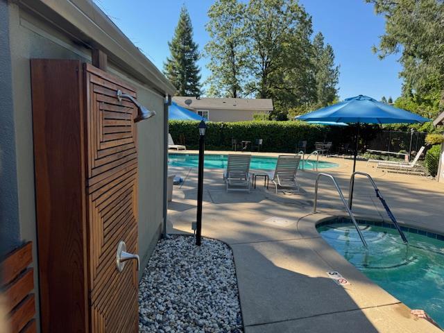 10186 Stone Arch Drive