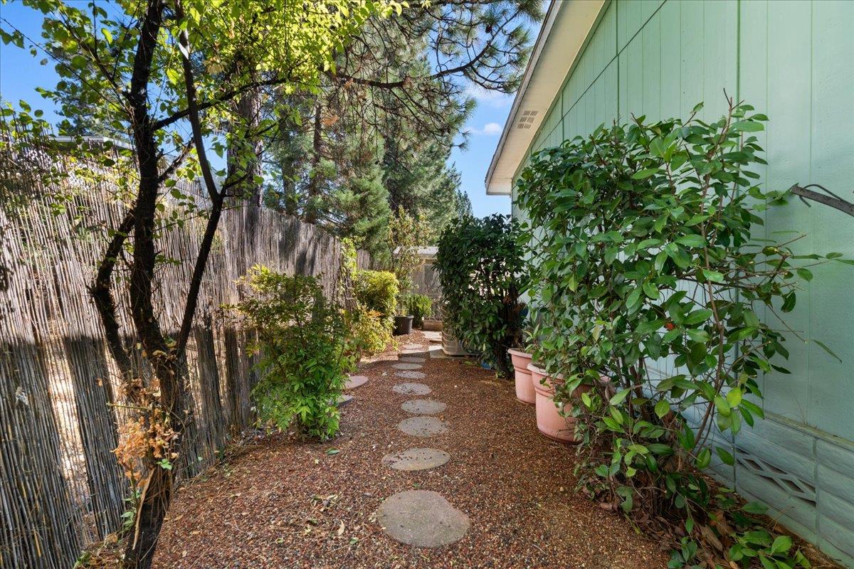 10186 Stone Arch Drive