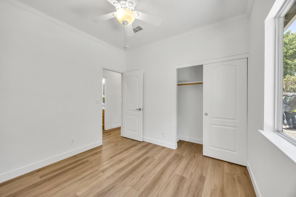 364 Rundgren Way