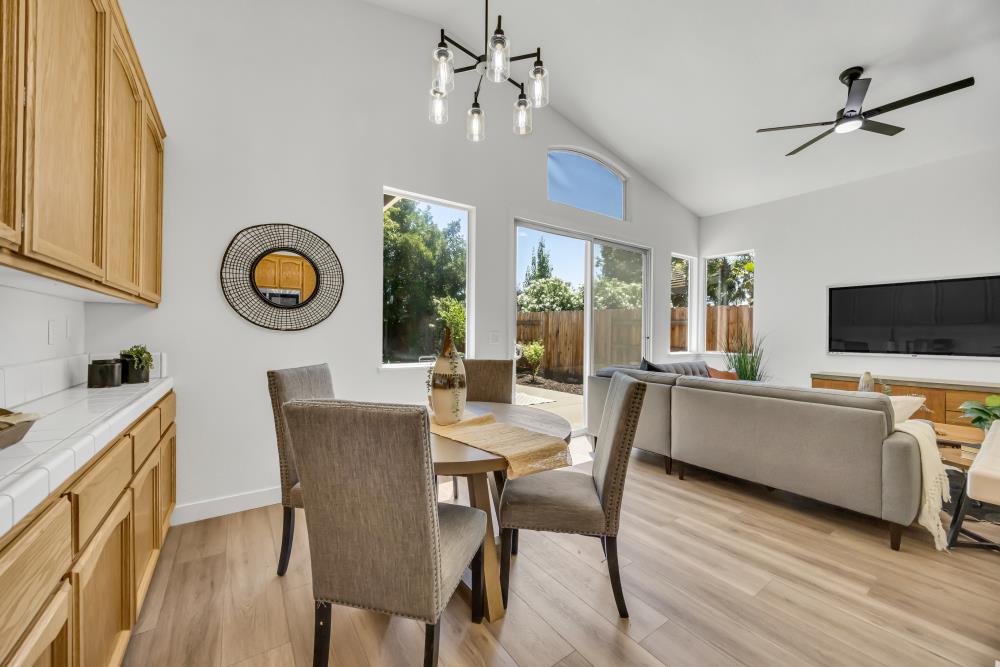 364 Rundgren Way