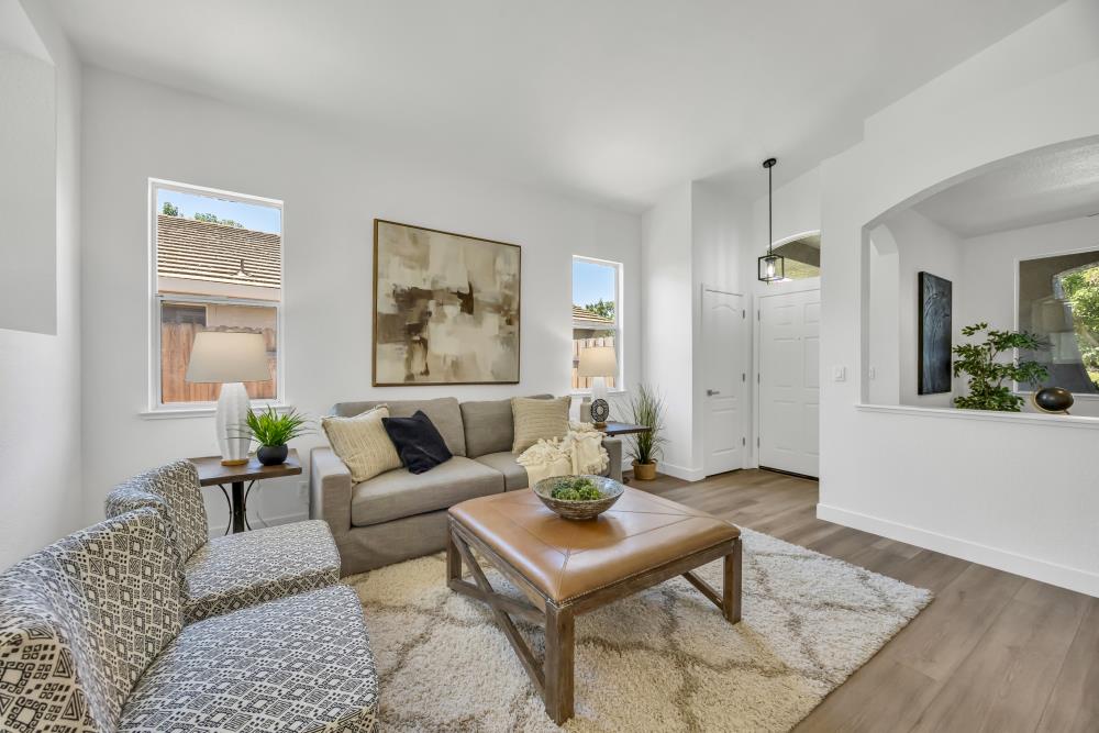 364 Rundgren Way