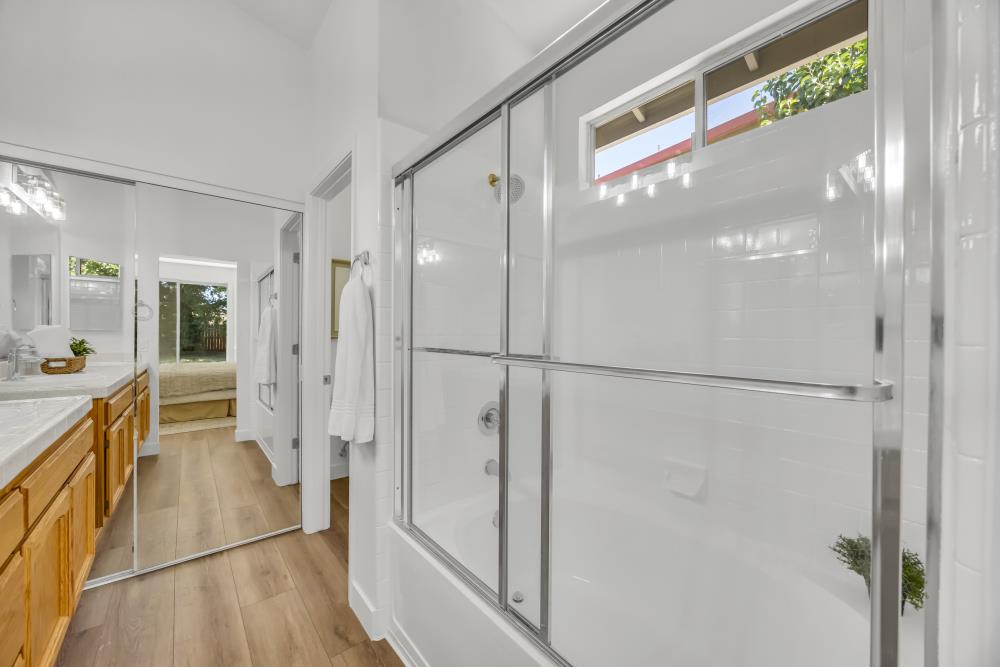 364 Rundgren Way