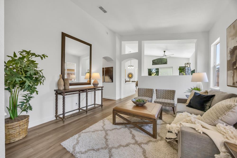 364 Rundgren Way