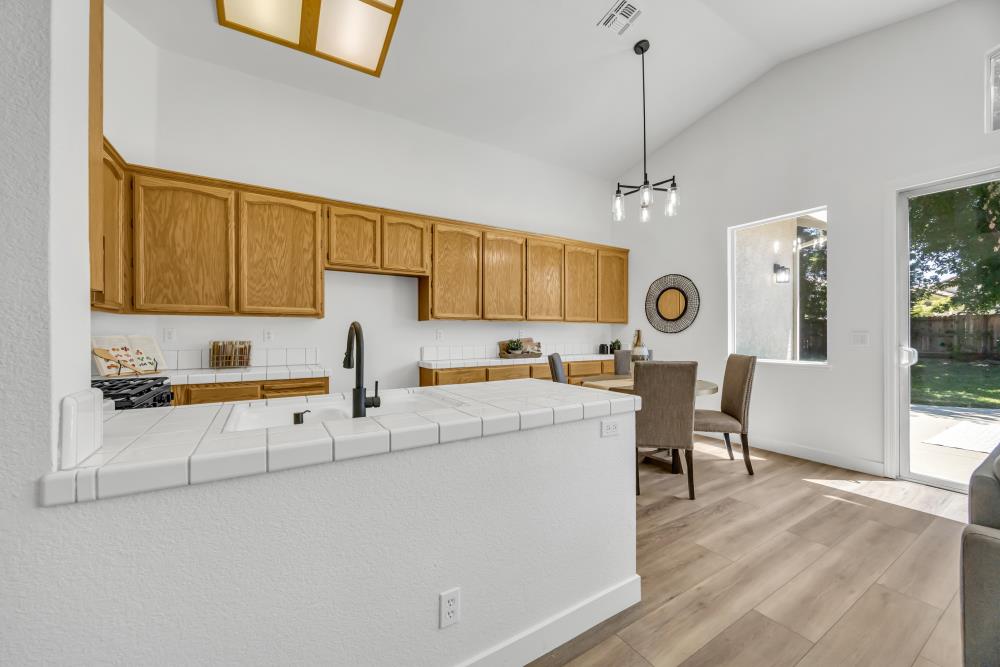 364 Rundgren Way