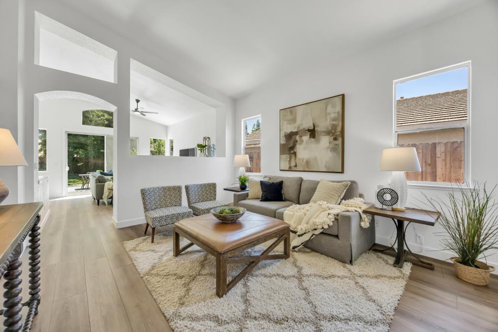 364 Rundgren Way