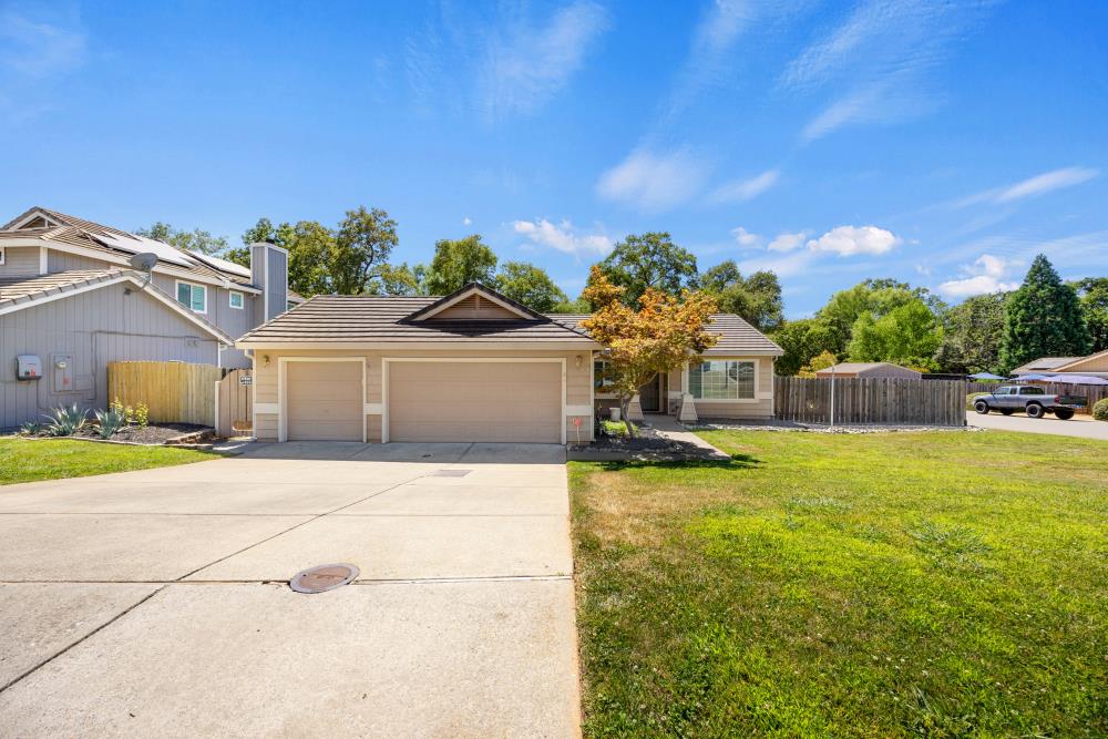 3364 Tea Rose Drive