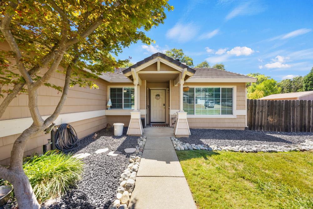 3364 Tea Rose Drive