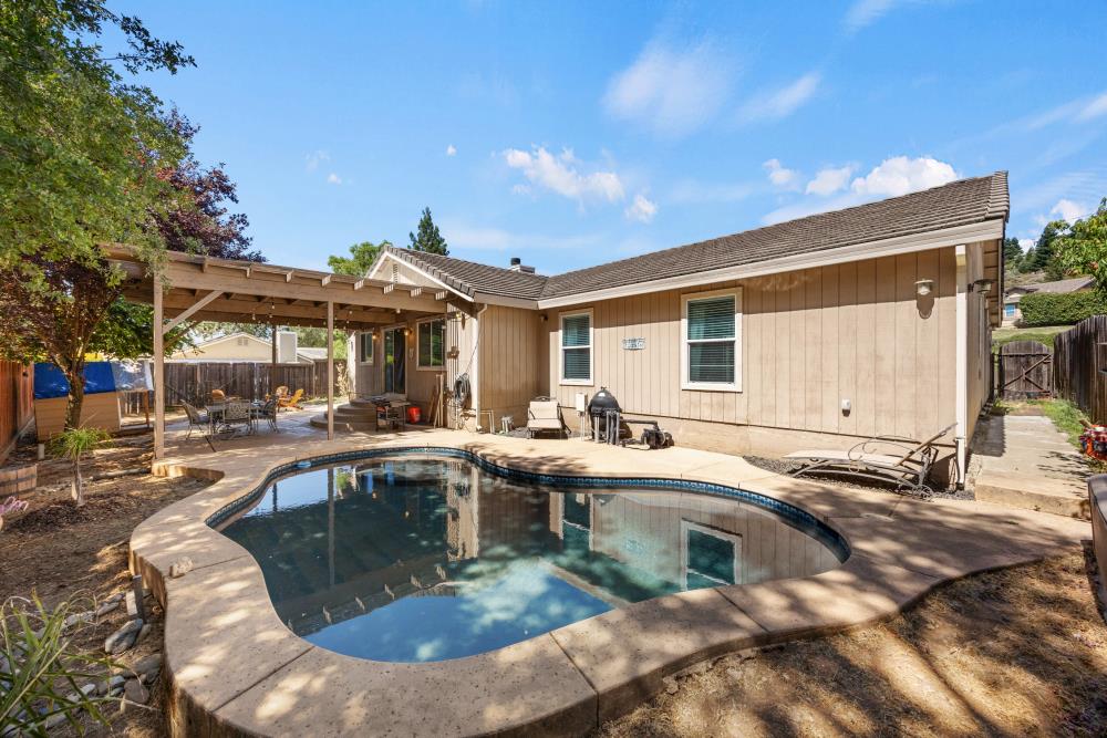 3364 Tea Rose Drive