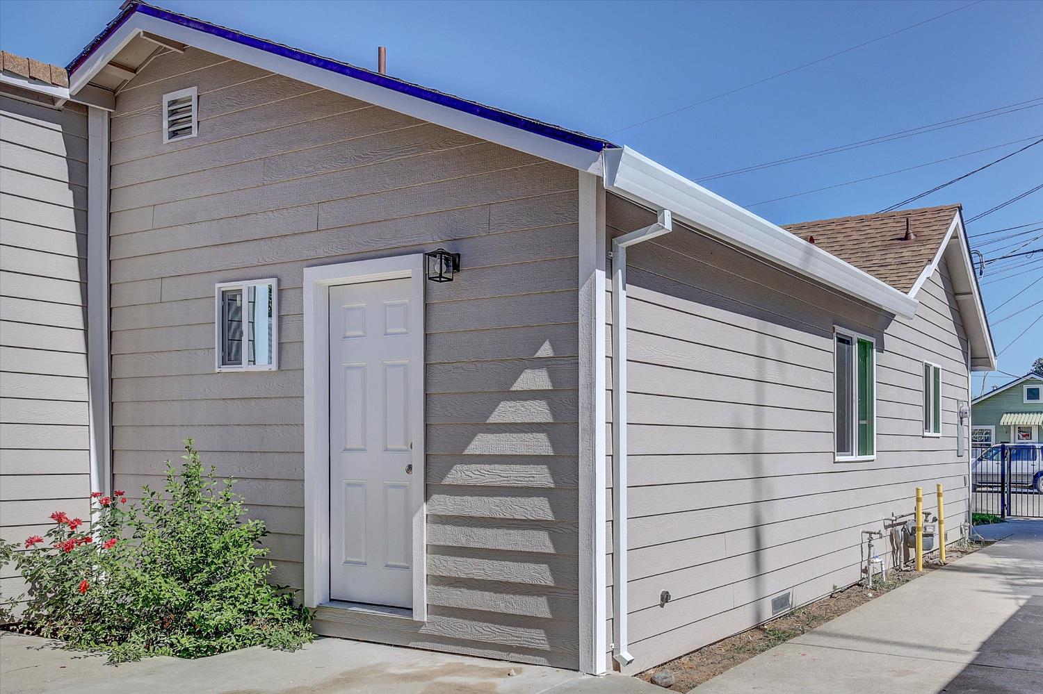 605 Andrew Street