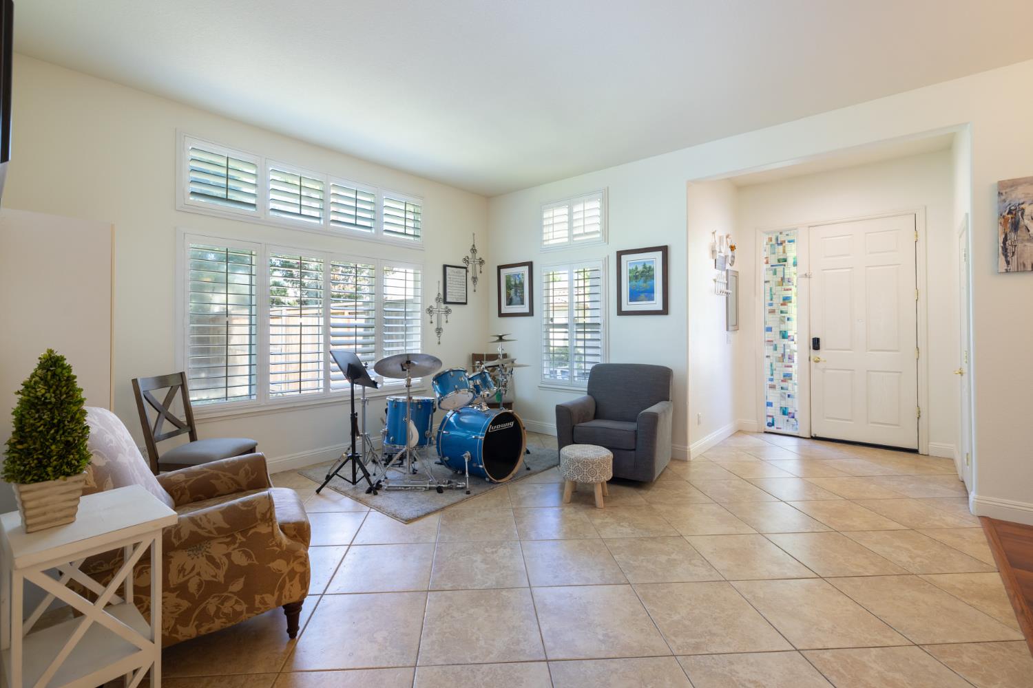 18 Jamboree Court