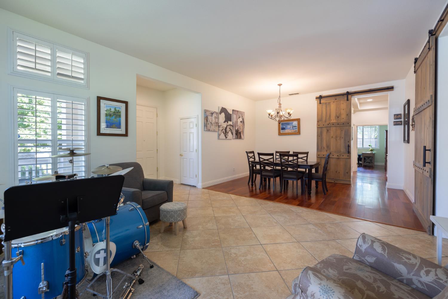 18 Jamboree Court