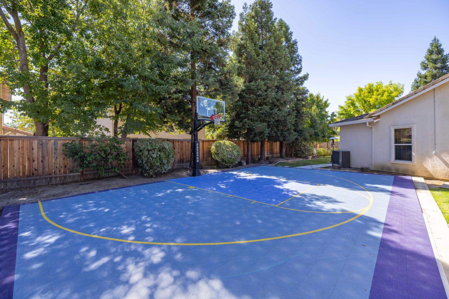 18 Jamboree Court