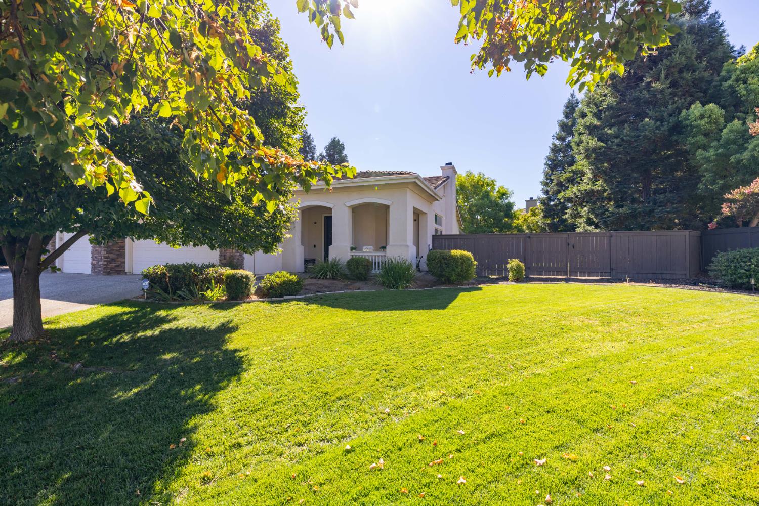 18 Jamboree Court