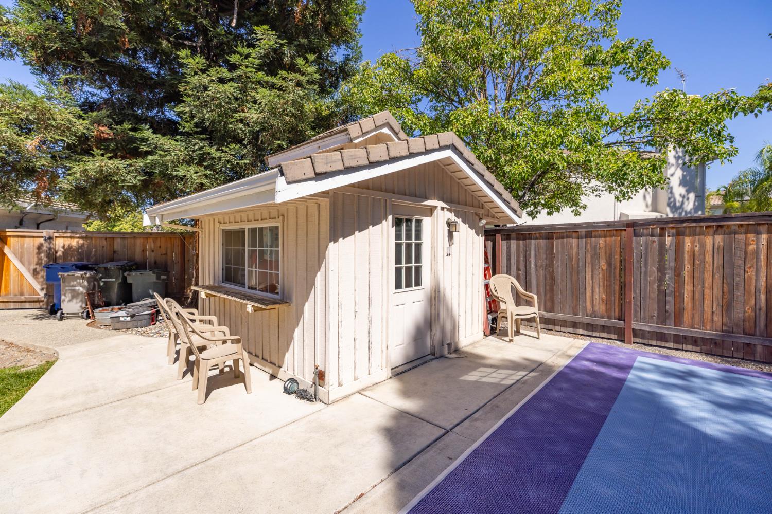 18 Jamboree Court