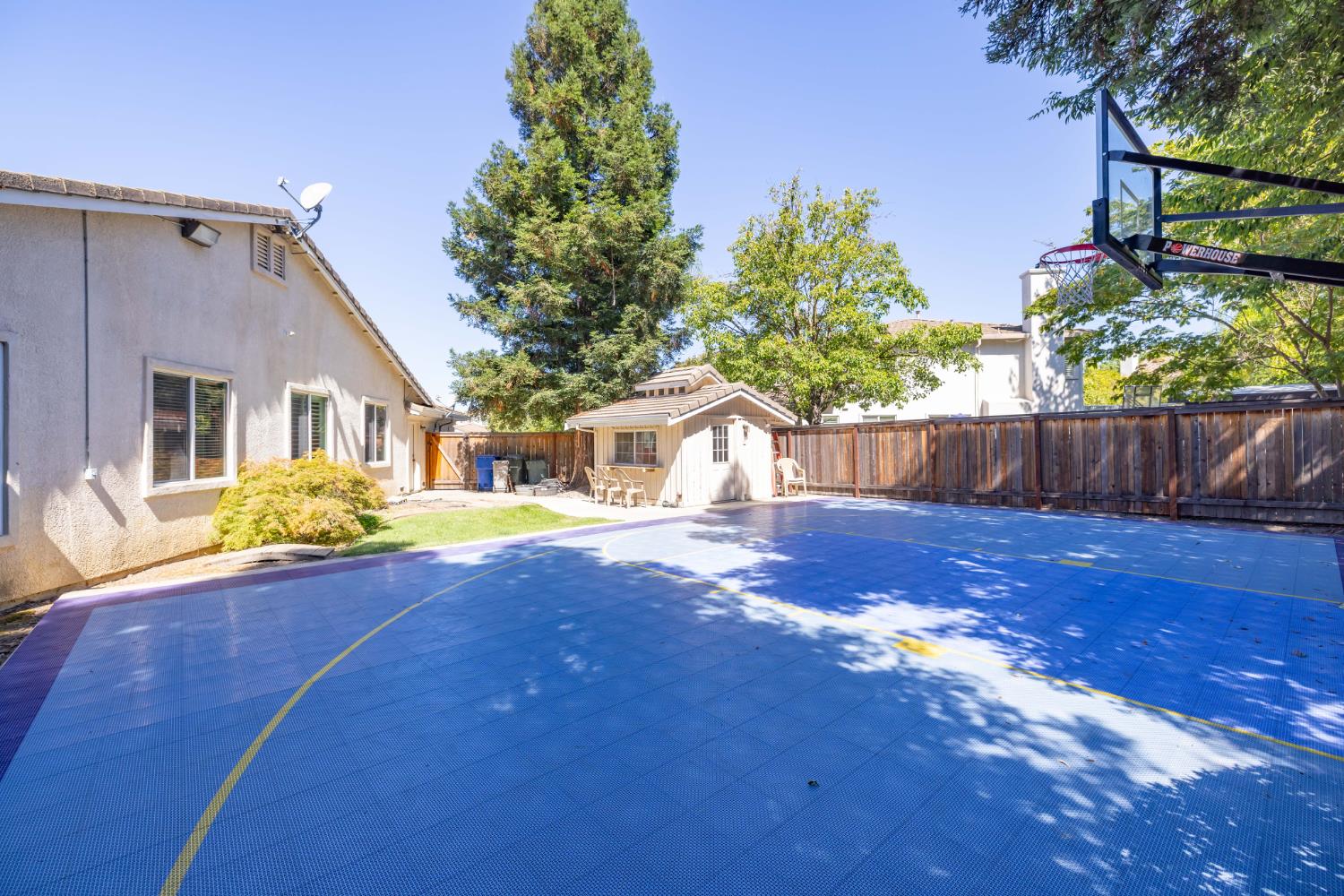 18 Jamboree Court