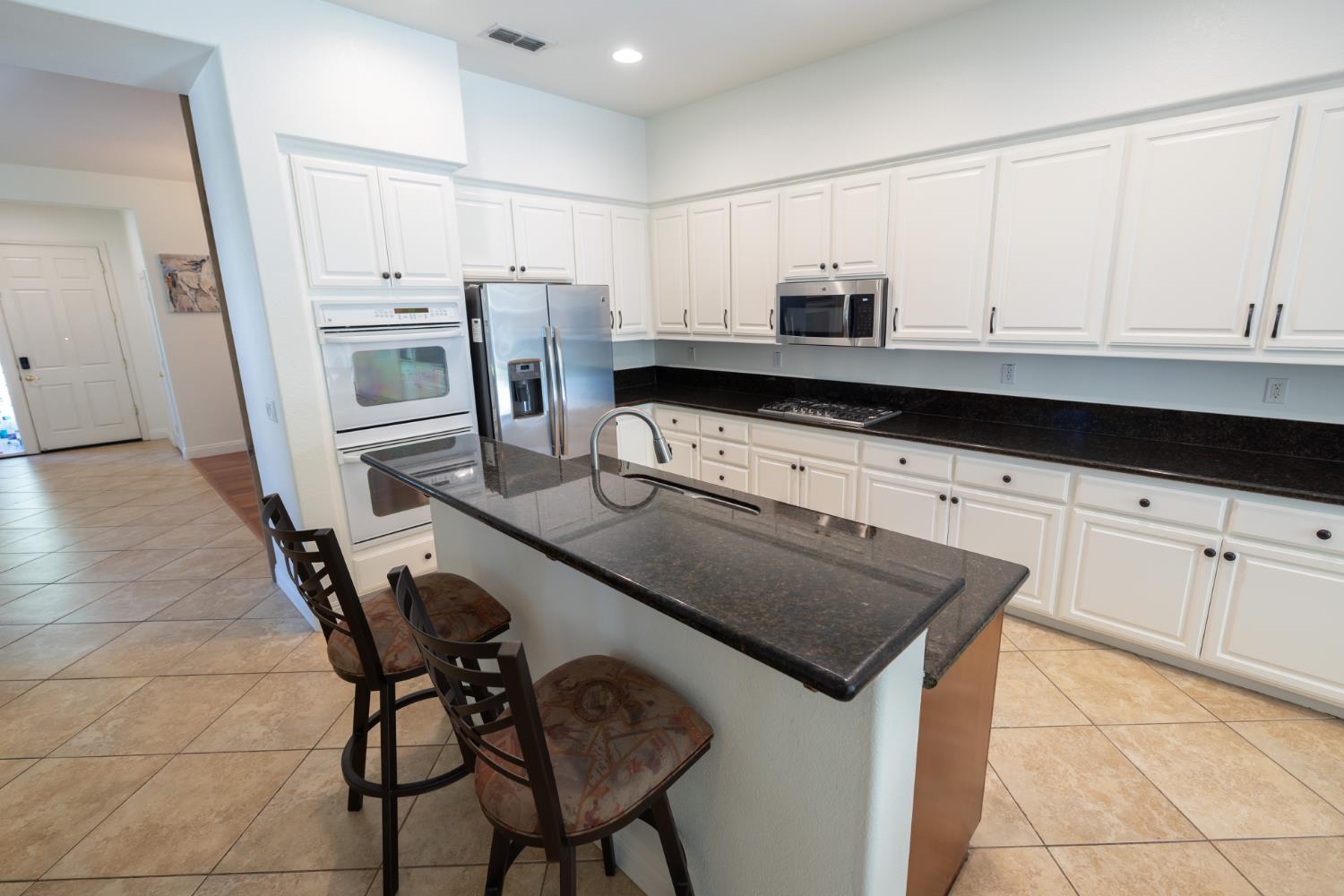 18 Jamboree Court