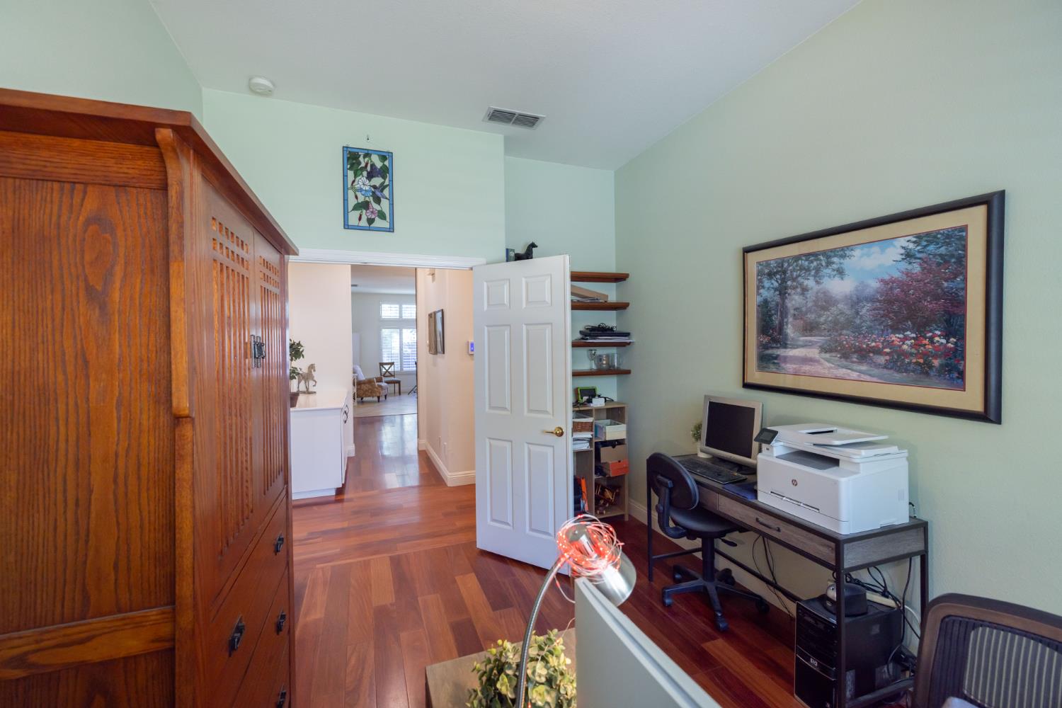 18 Jamboree Court