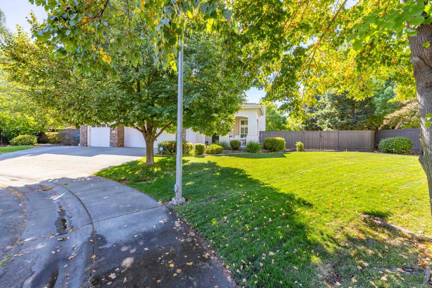 18 Jamboree Court
