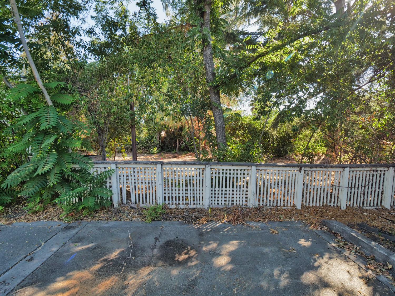 7958 Thornton Road