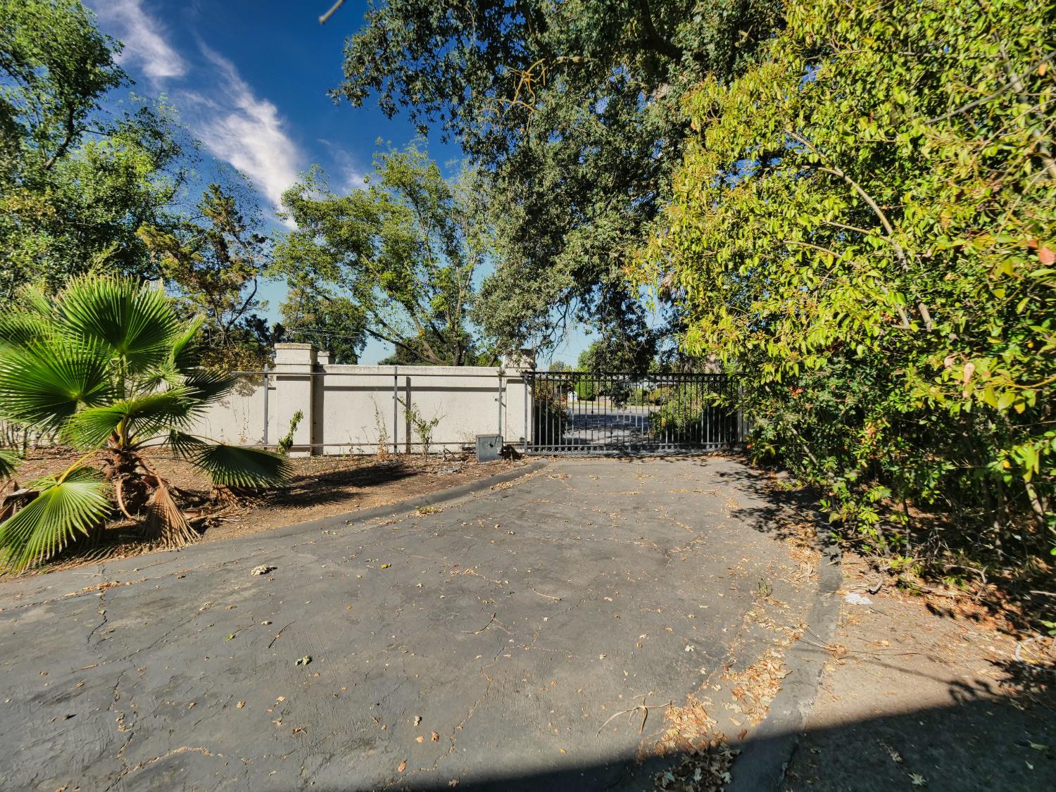 7958 Thornton Road