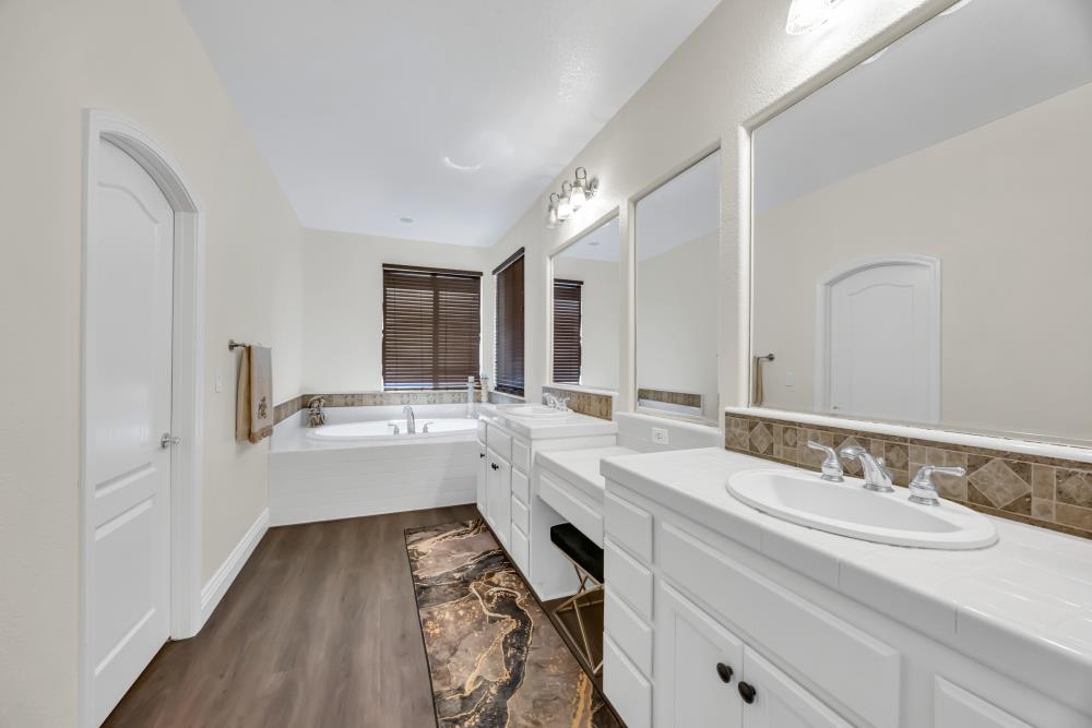 3456 Archetto Drive