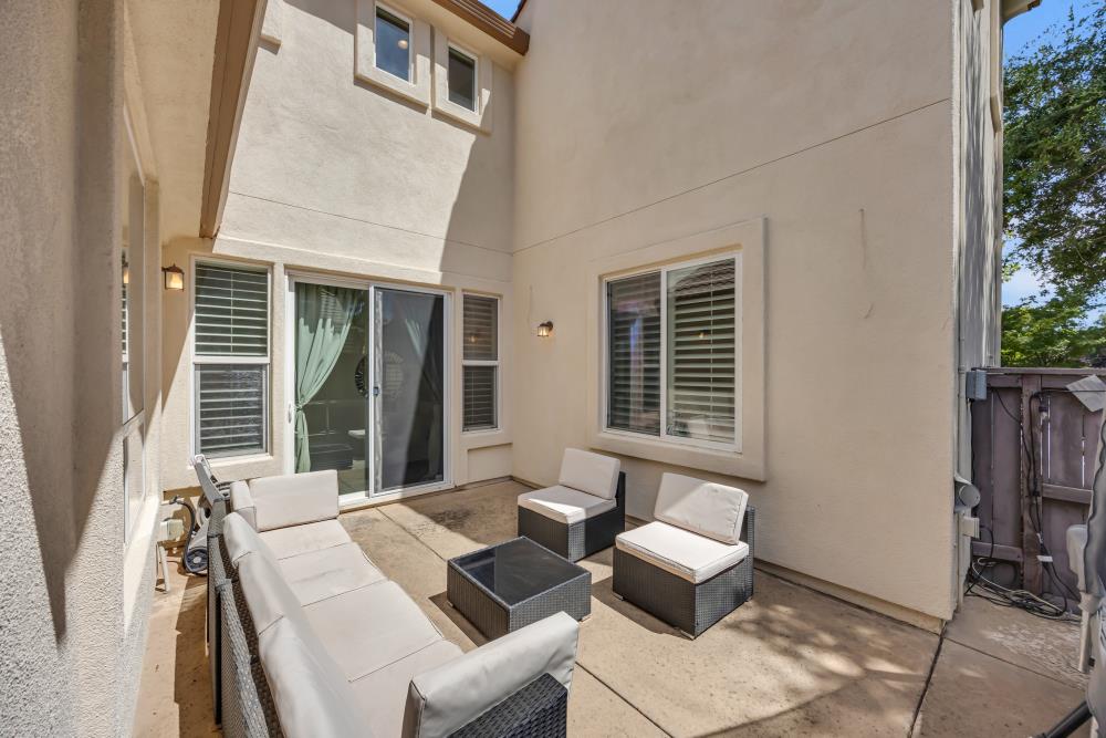 3456 Archetto Drive