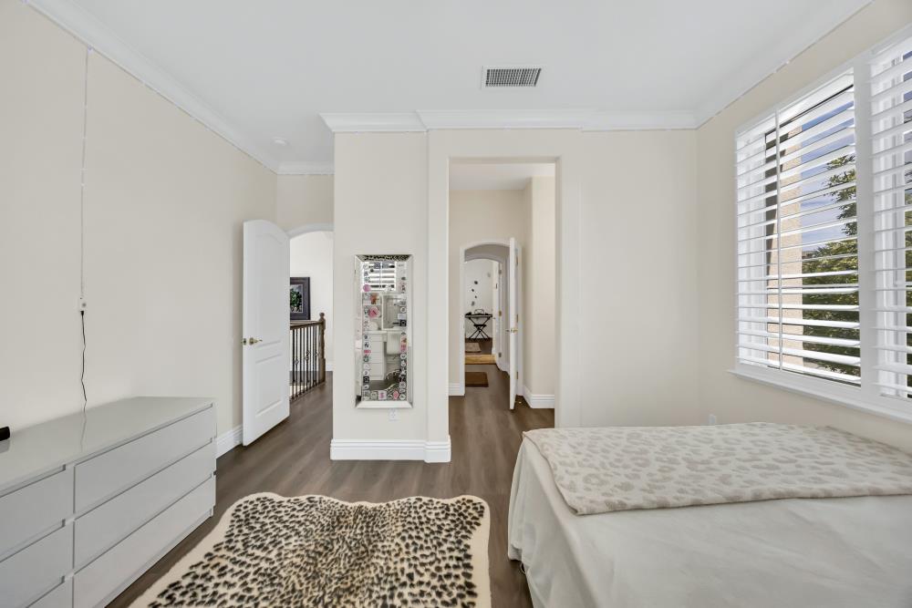 3456 Archetto Drive