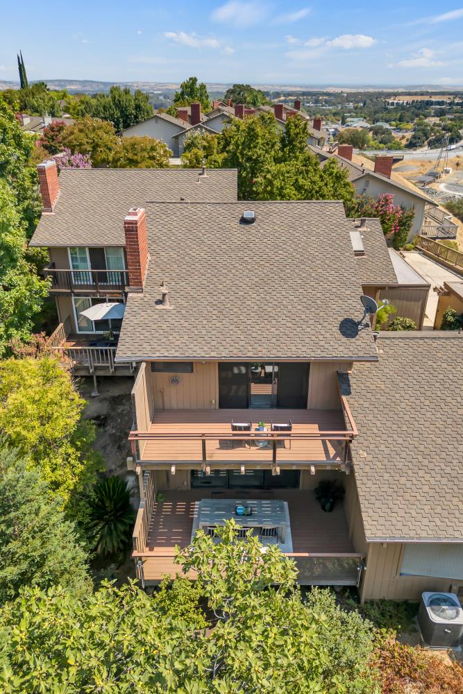 8888 Bluff Lane