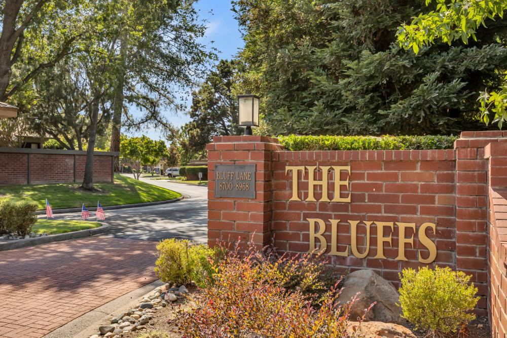8888 Bluff Lane