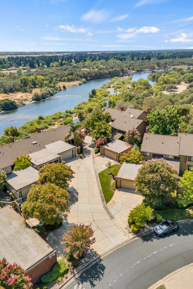 8888 Bluff Lane