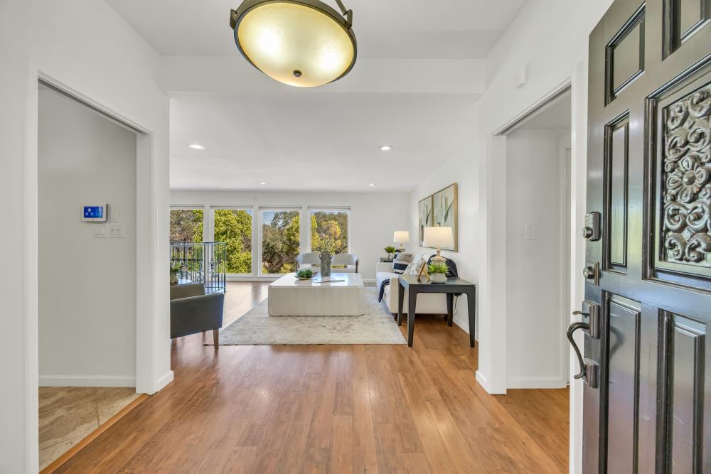 3539 Ridgeview Drive