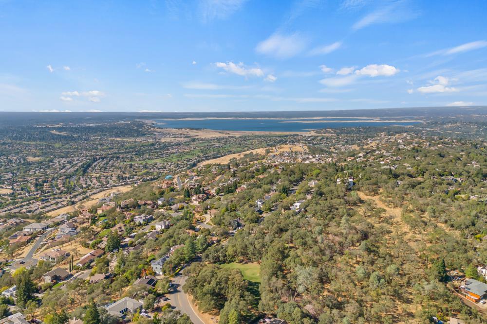 3539 Ridgeview Drive