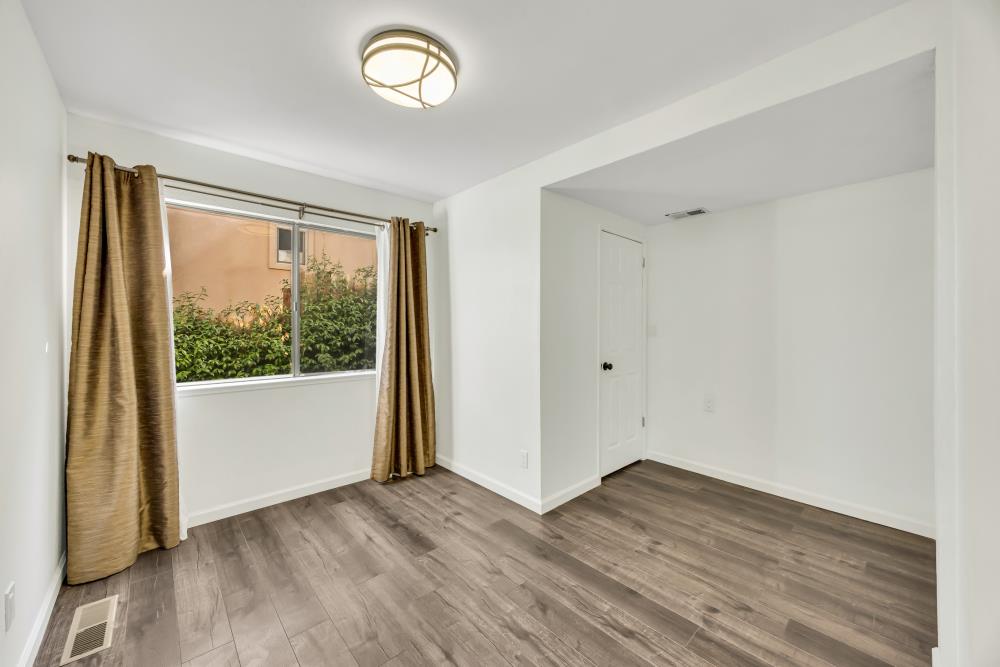 3539 Ridgeview Drive