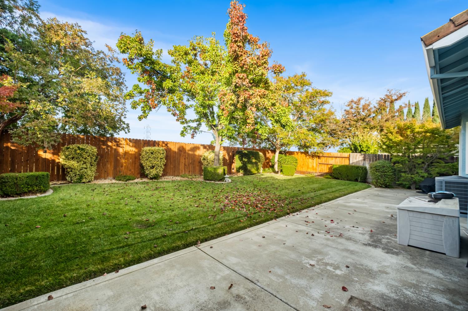 9244 Heathfield Way