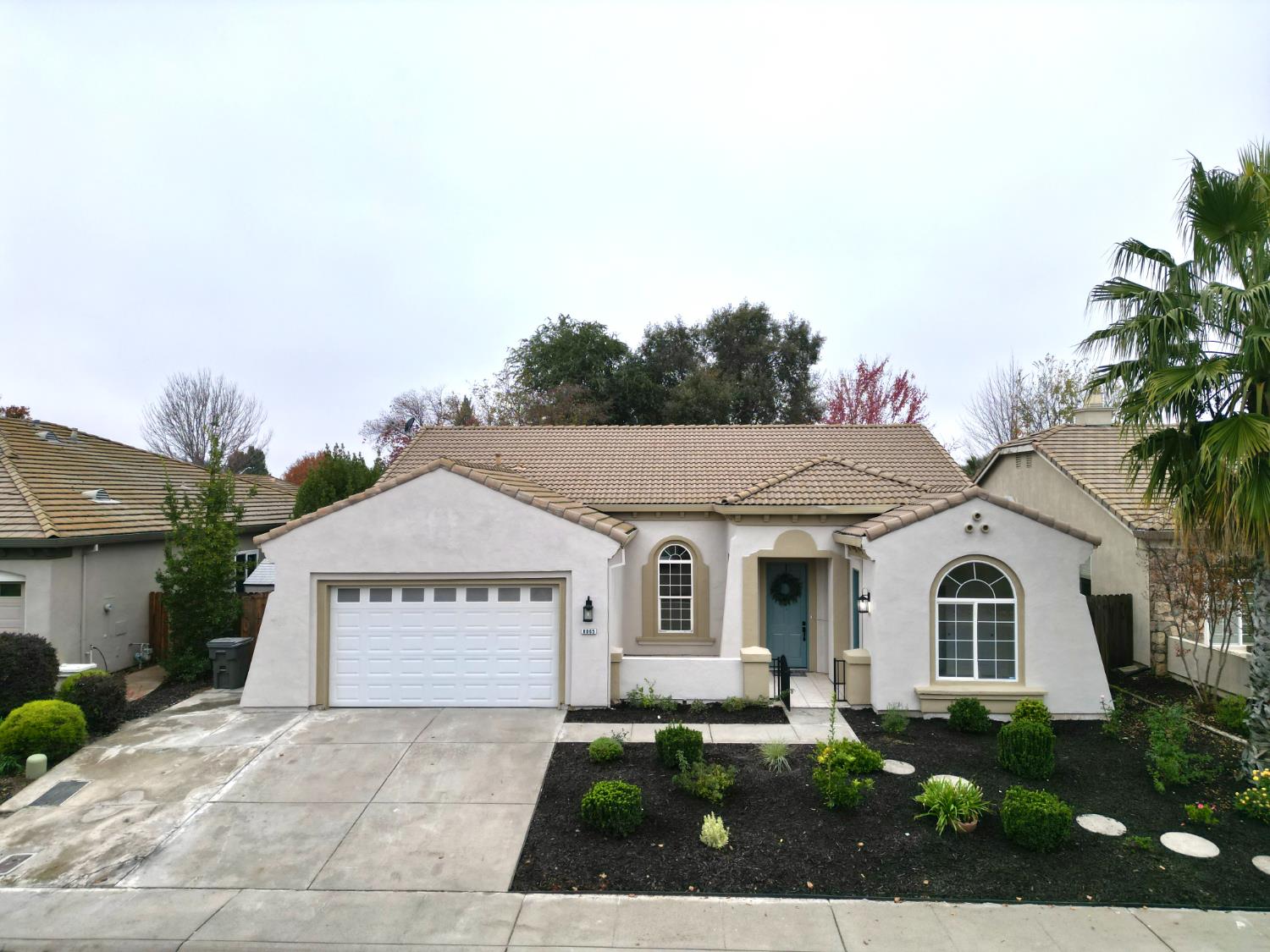 8065 Bauser Avenue