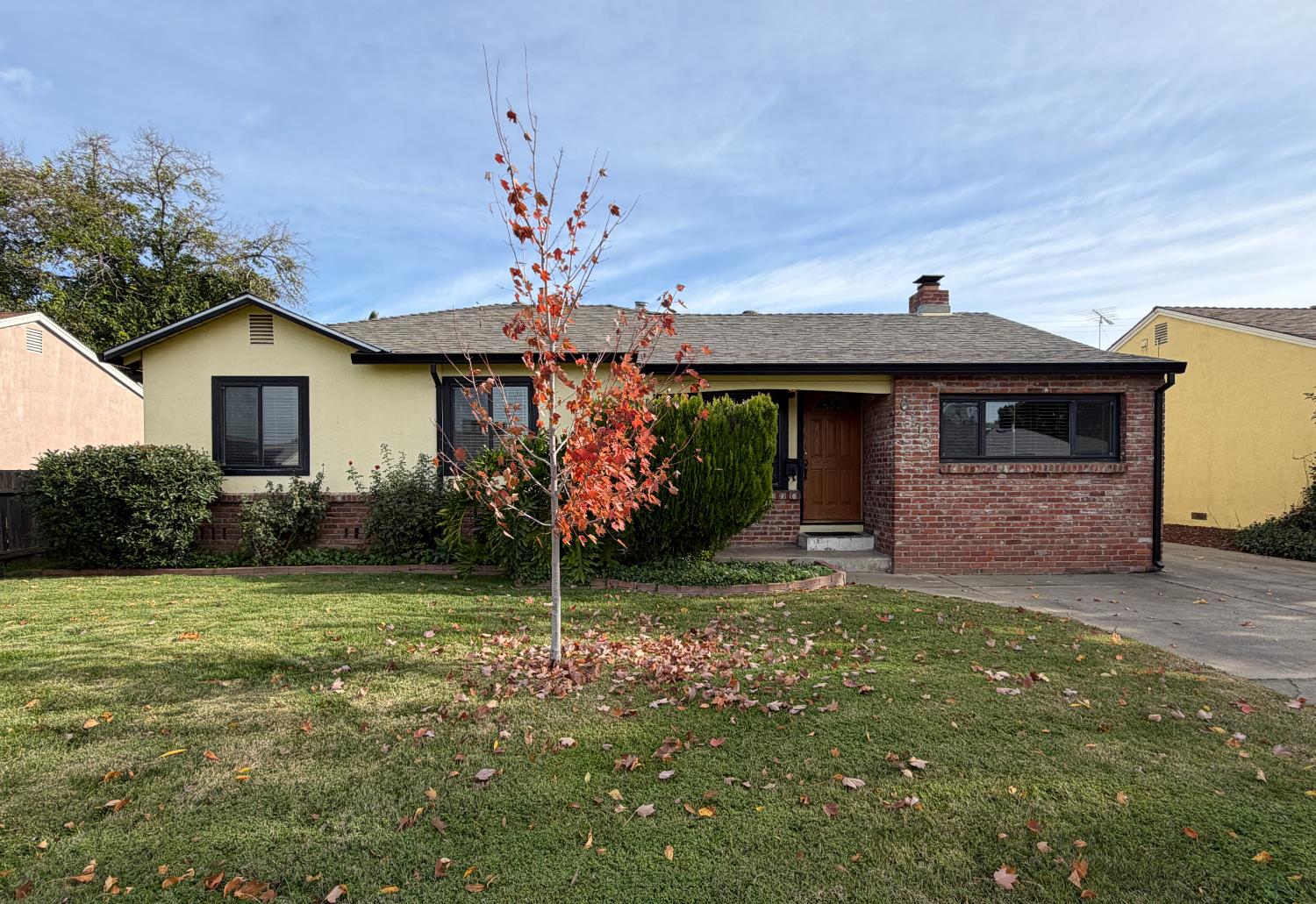 6313 Leola Way