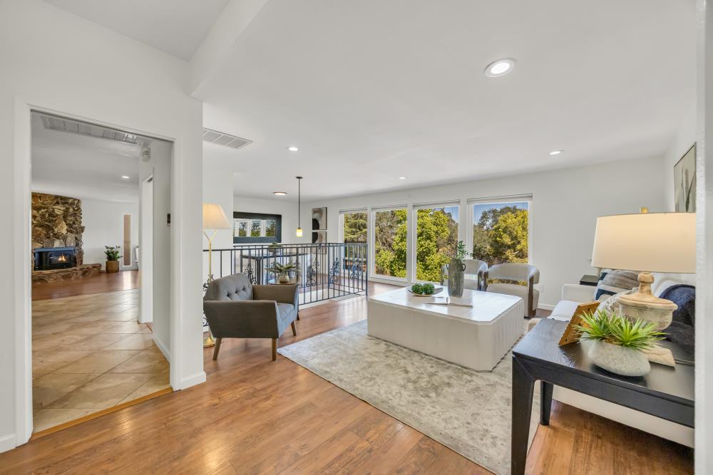 3539 Ridgeview Drive