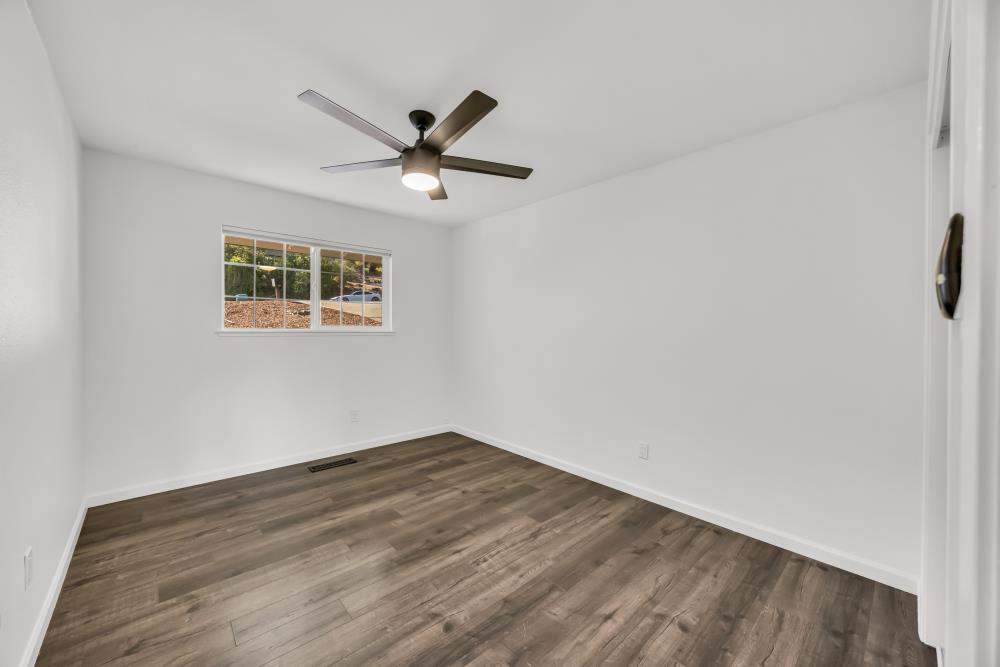 3539 Ridgeview Drive