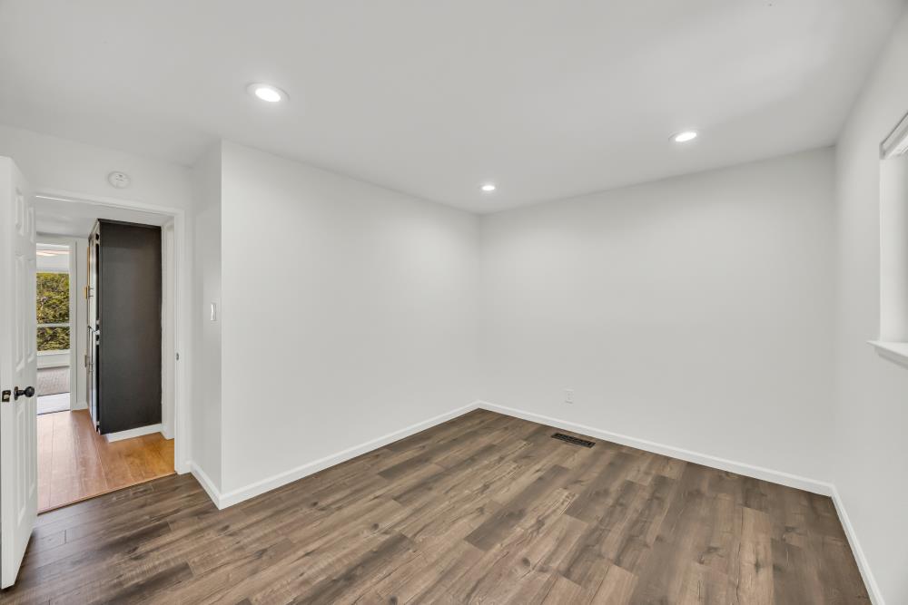 3539 Ridgeview Drive